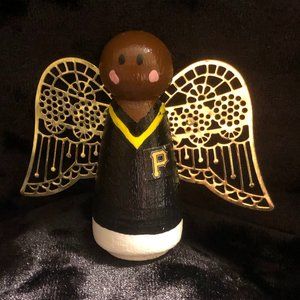 Pittsburgh Pirates Dark Skin Angel Pin